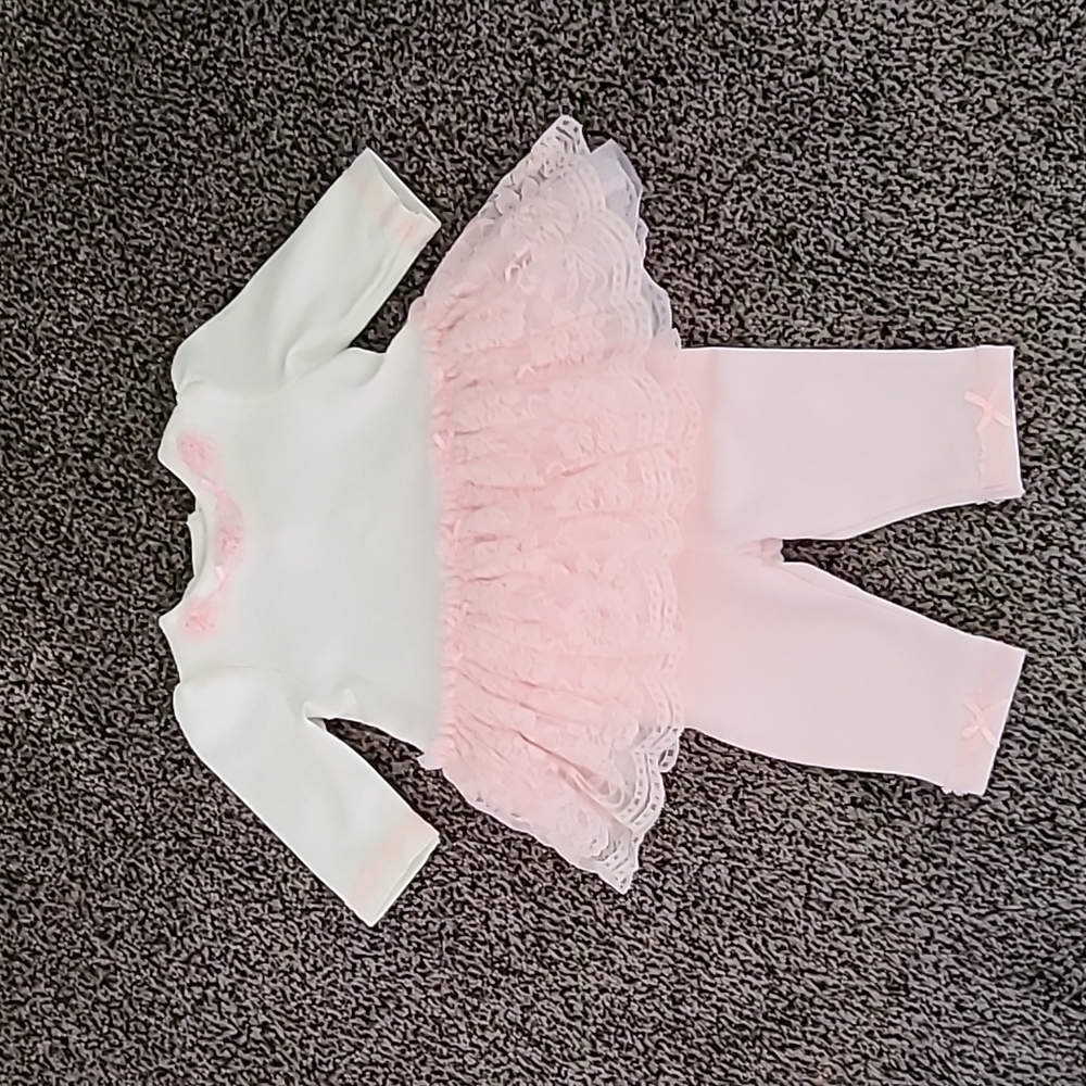 2 piece Little Me outfit set